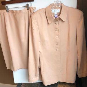 Rena Rowen 2-piece Skirt Suit Set 100% Silk